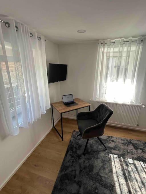 Ferienwohnung Zur Froehlichkeit Altertheim Esterno foto